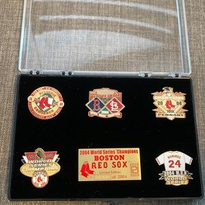 Boston Red Sox 2004 World Series Champions Limited Edition pin set